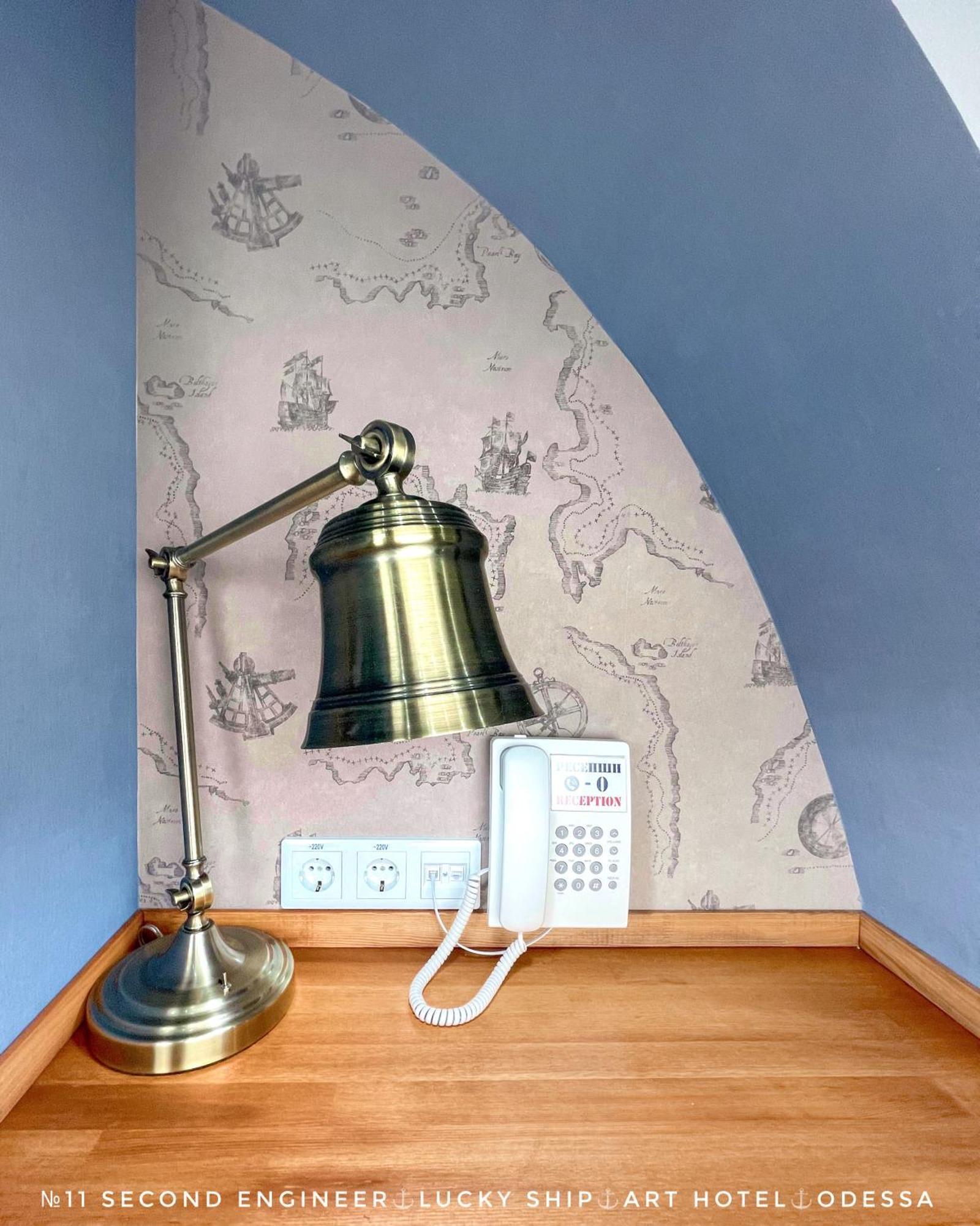 Lucky Ship Art Hotel Одеса Стая снимка